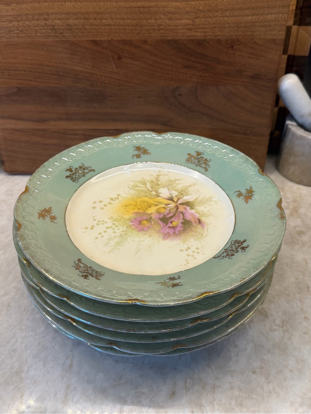Rosenthal “Carmen” Bavarian antique 8-1/2” porcelain plates set to 6
